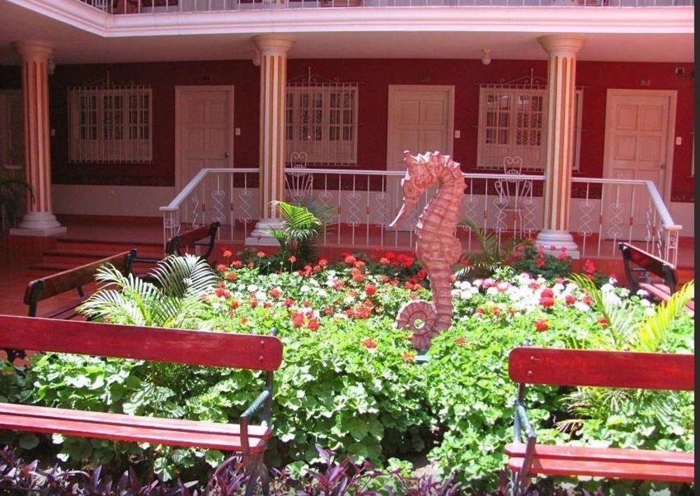 Hotel Colonial Trujillo Luaran gambar