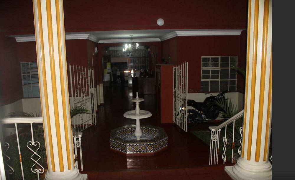 Hotel Colonial Trujillo Luaran gambar